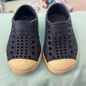 Toddler natives size 5